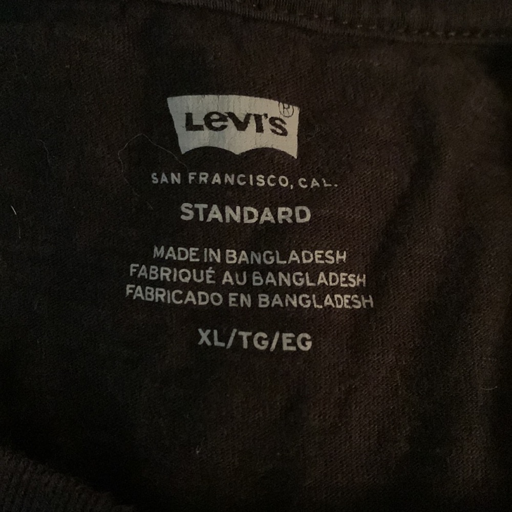 Men’s Levi’s standard tee - Picture 4 of 4